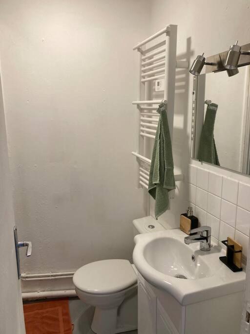 Cosy Appartement Hyper Centre Берне Экстерьер фото